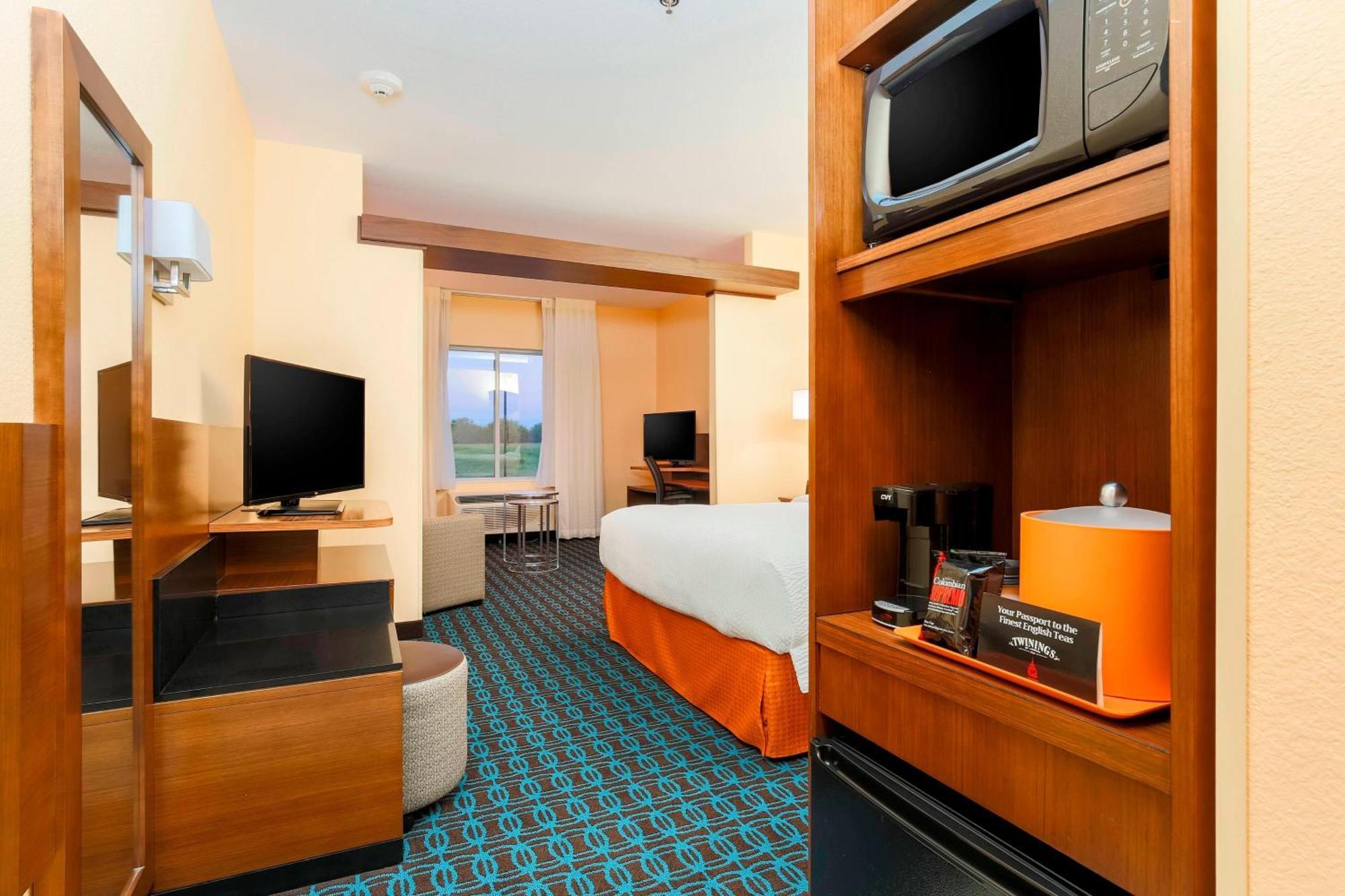 Fairfield Inn & Suites By Marriott プレザントン エクステリア 写真