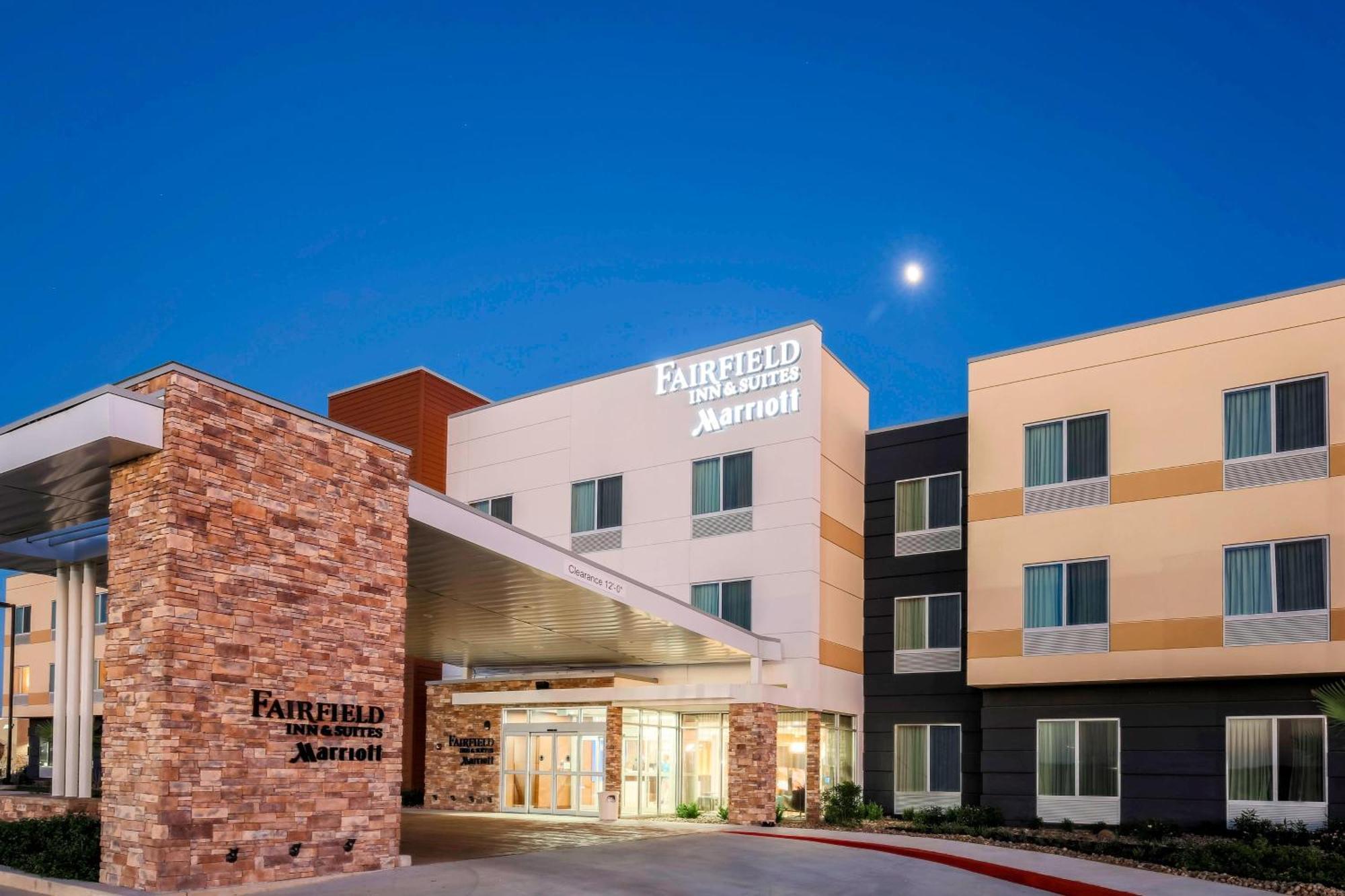 Fairfield Inn & Suites By Marriott プレザントン エクステリア 写真